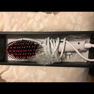 Hair straightener brush